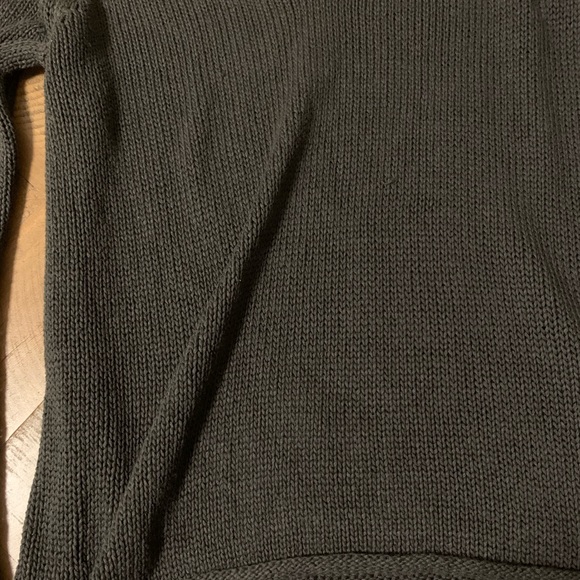 H&M Basic Knit Top - Picture 3 of 4